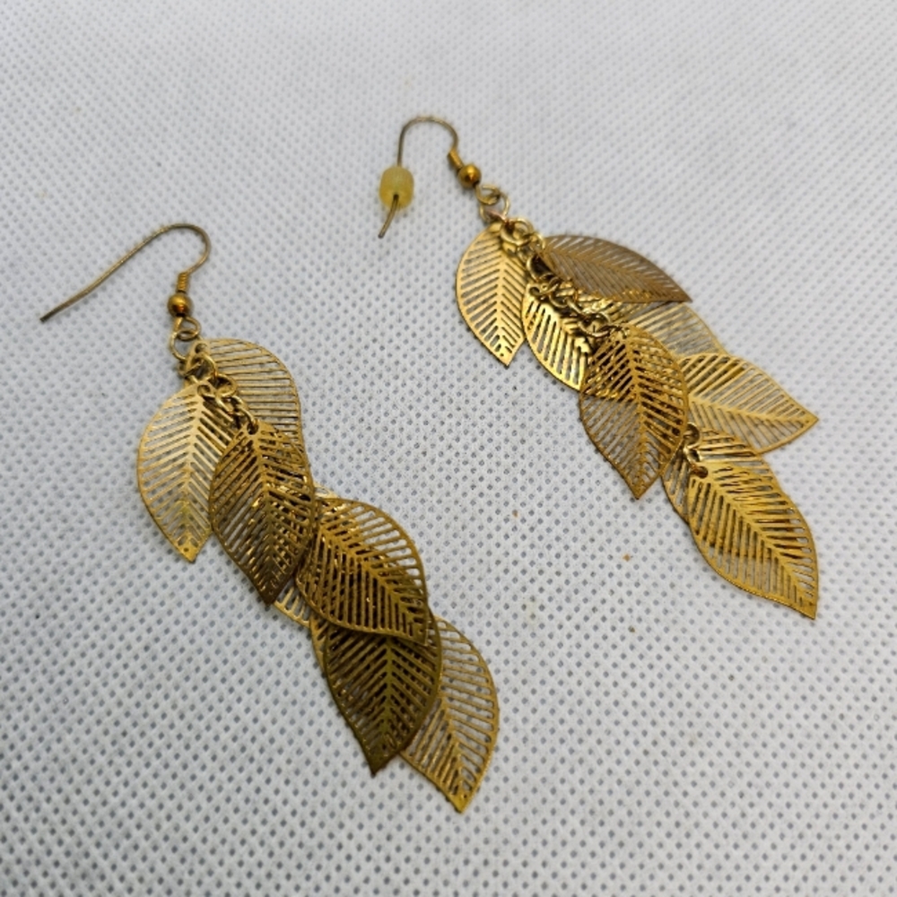 Elegant Gold Leaf Dangle Earrings
